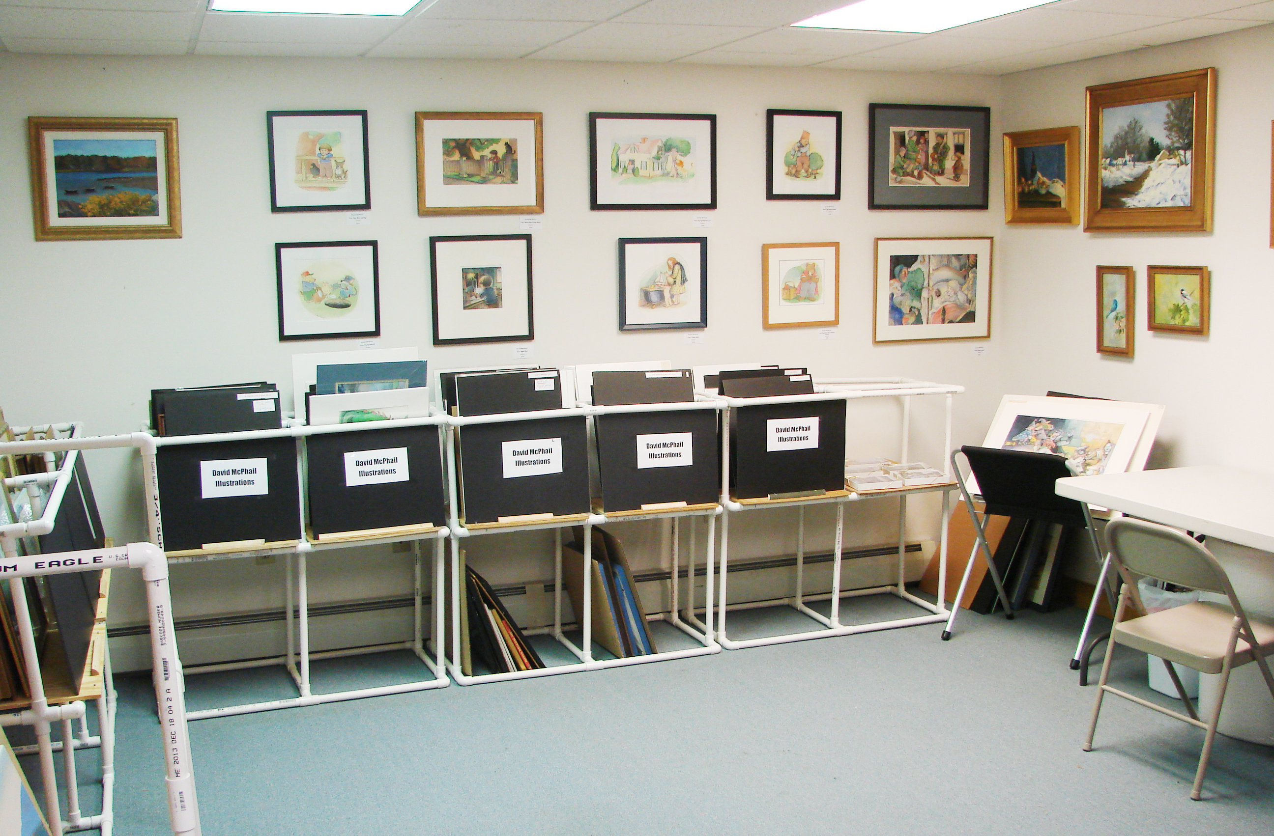 Surroundings Art Gallery Describes the type of art available